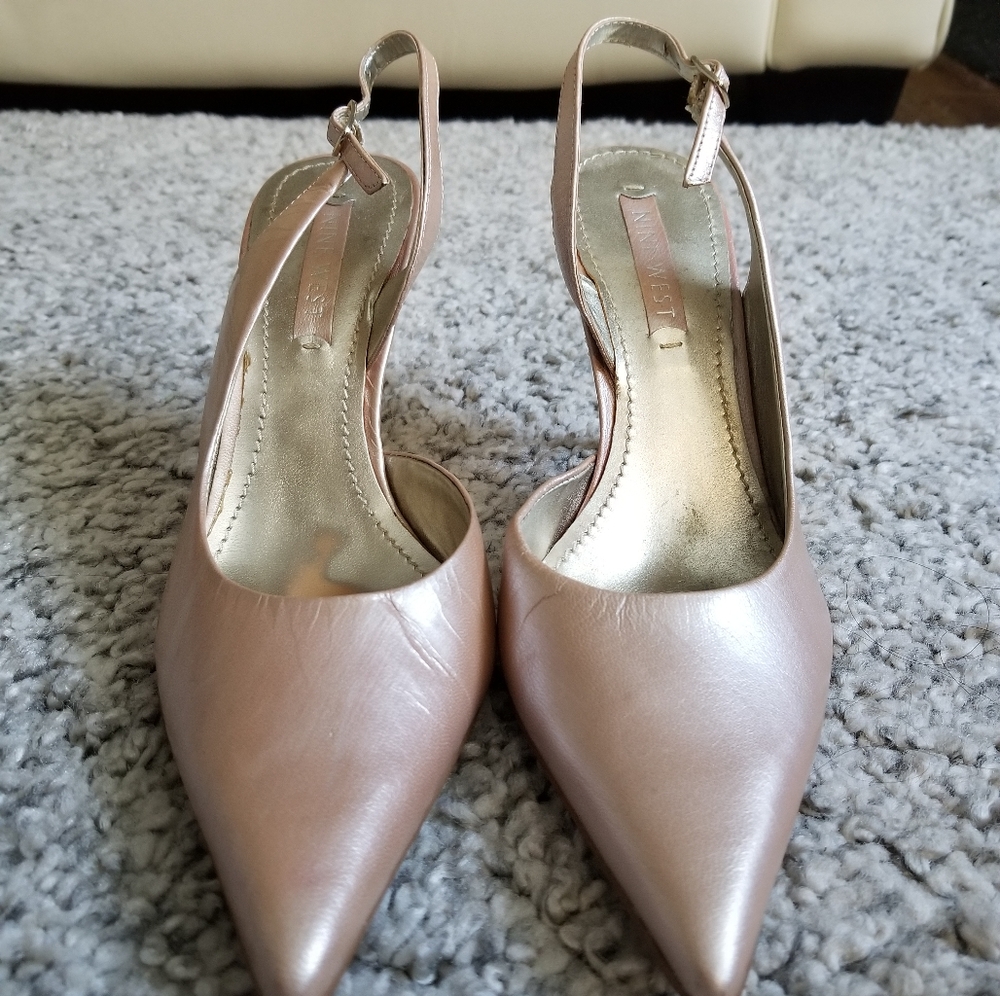 Nine west kitten heels color: blush 6.5